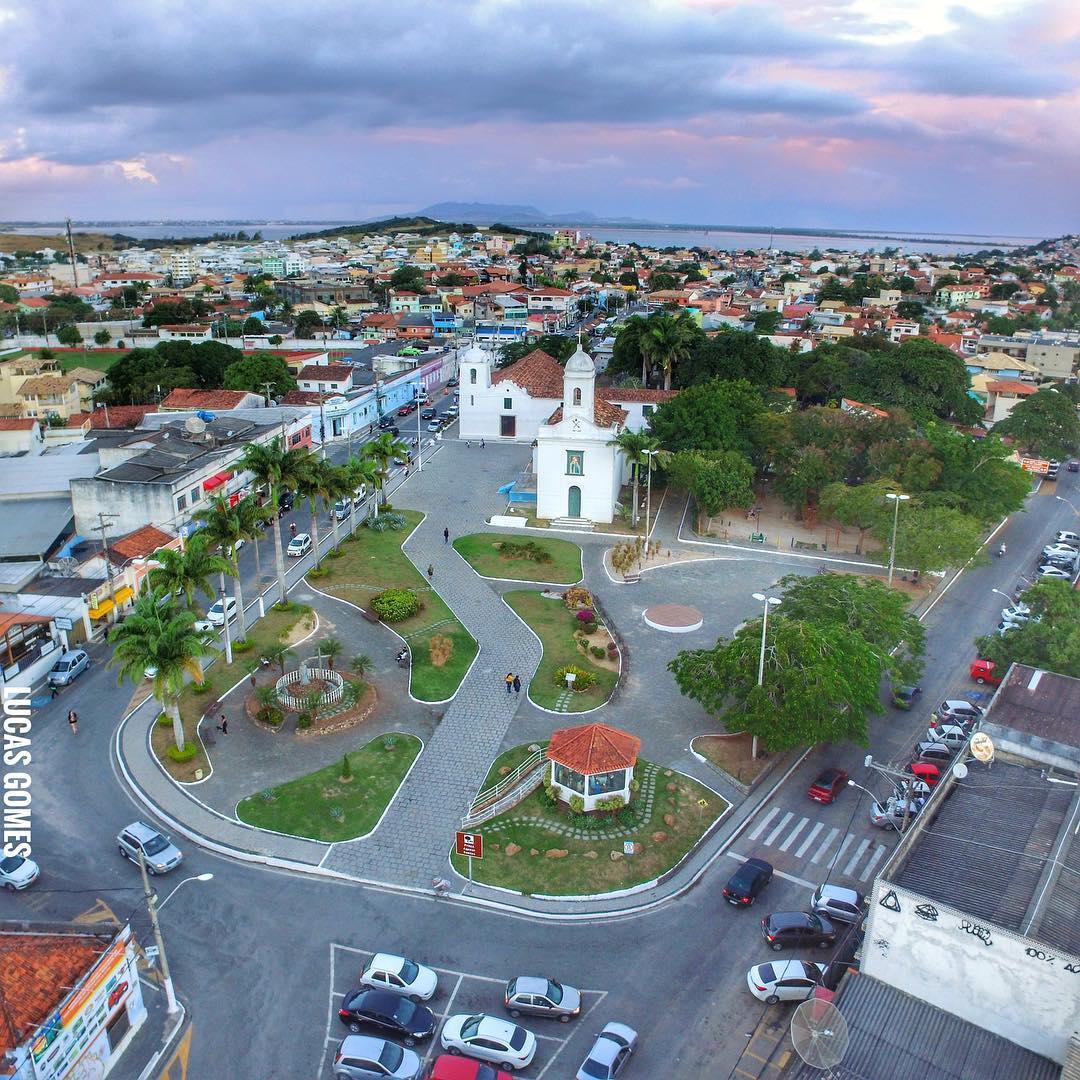 São Pedro da Aldeia: a Casa da Flor e as praias da lagoa