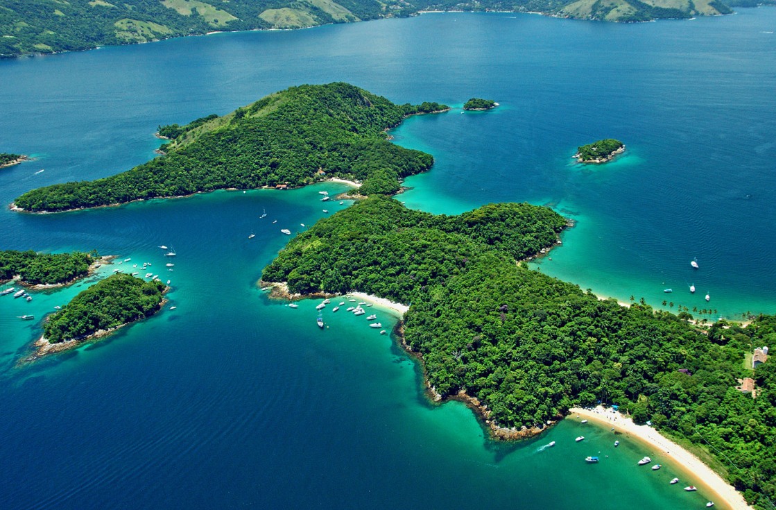 Angra dos Reis: ilhas, praias e história na Costa Verde