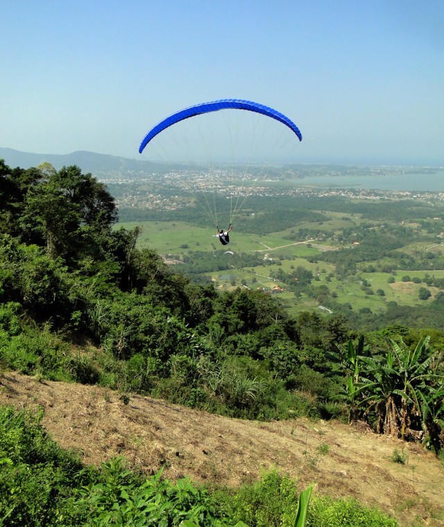 Serra do Camburi: trilha e natureza em Pindobas