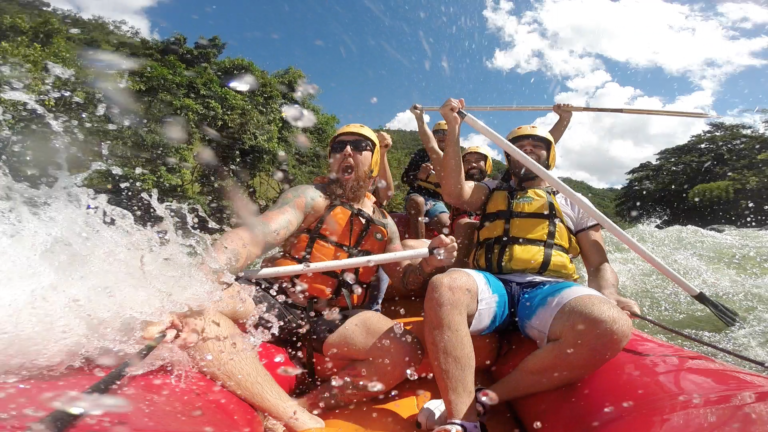 Casimiro de Abreu: rafting, trilhas e o Morro de São João