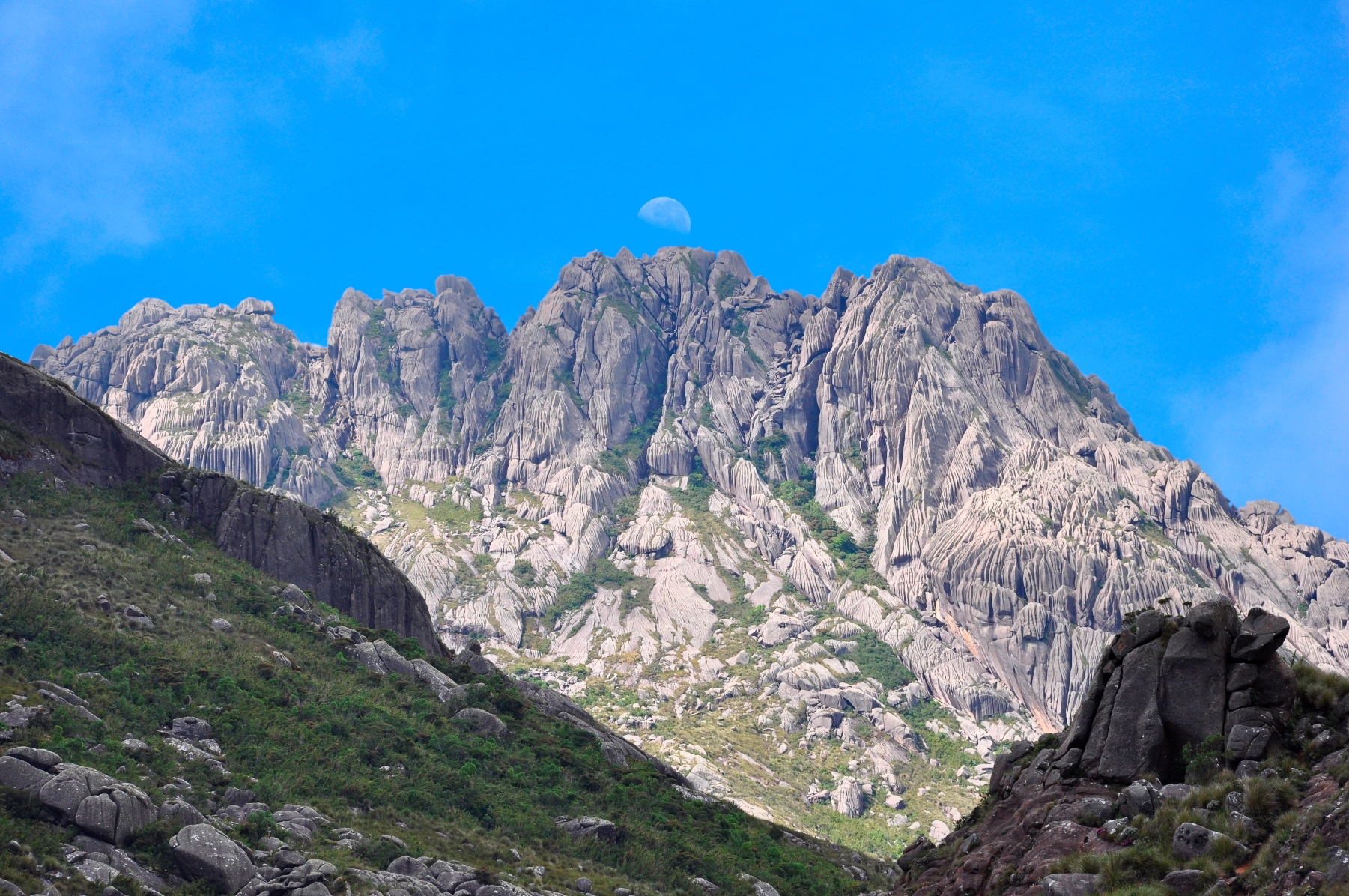 Itatiaia: o parque nacional mais antigo e o Pico das Agulhas Negras