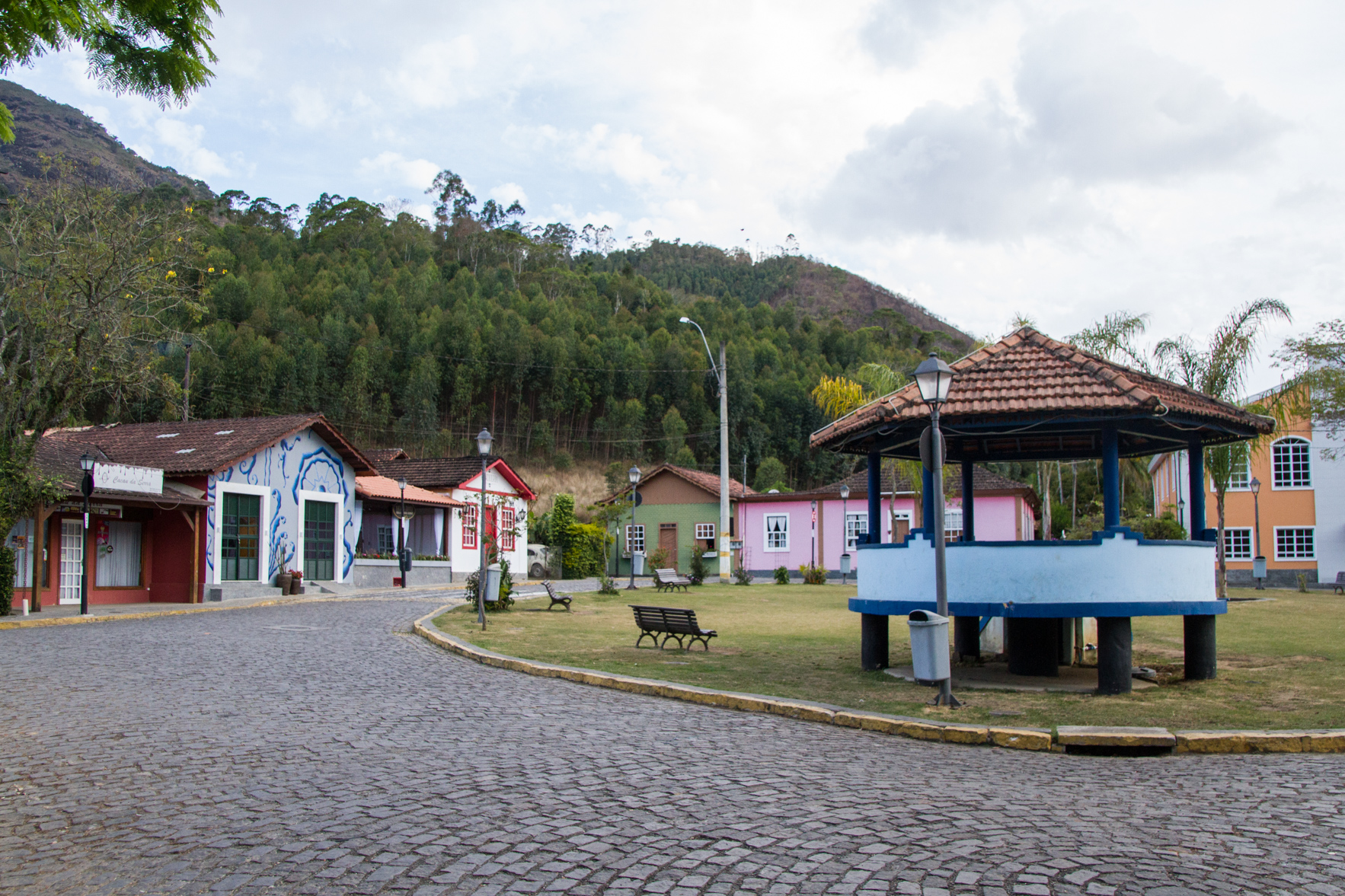 Nova Friburgo: Cão Sentado, Lumiar e a herança suíça