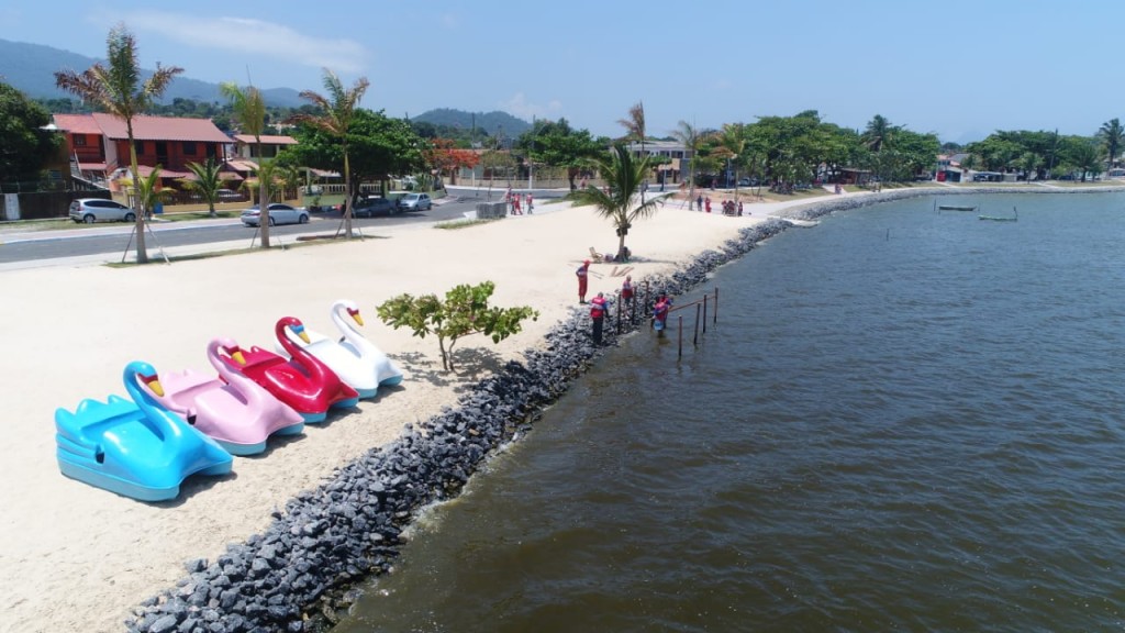 Orla das Amendoeiras: passeio à beira d’água em São José do Imbassaí