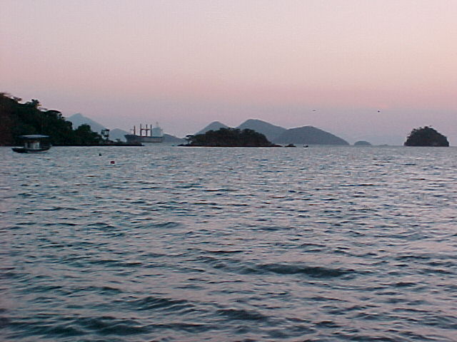 Itaguaí: Ilha da Madeira, cachoeiras e trilhas na serra
