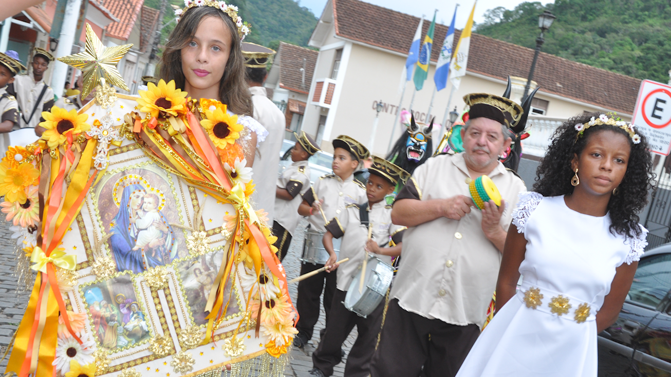 Duas Barras: 80 casarões centenários e o Mirante Vale Encantado