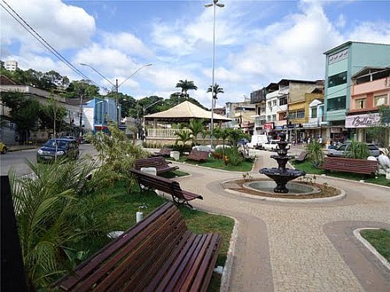 Cordeiro: fazendas, cachoeiras e a Pedra do Campanati